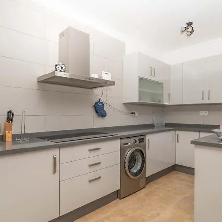 Holiday home Lovely In With Kitchen Benalmadena