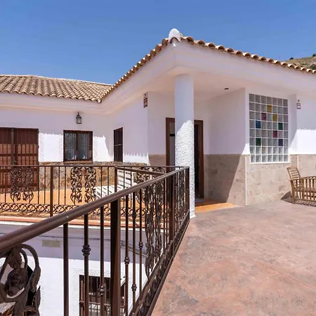Holiday home Lovely In With Kitchen *