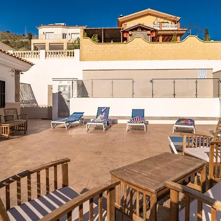 Lovely In With Kitchen Holiday home